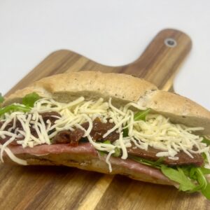 Prosciutto crudo olasz érlelt sonkás zárt szendvics